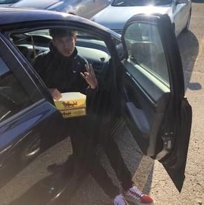 Meet your Posher, Chris